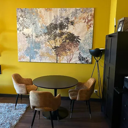 Fewocompany Gholis Apartment *